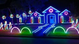 2015 Johnson Family Dubstep Christmas Light Show - Featured on ABC's The Great Christmas Light Fight